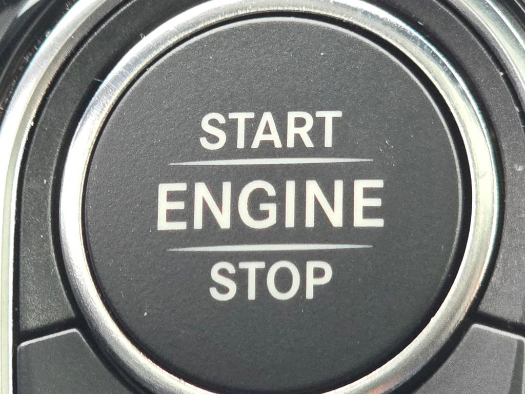 Used 2026 Mercedes-Benz GLA 250 4MATIC image 36