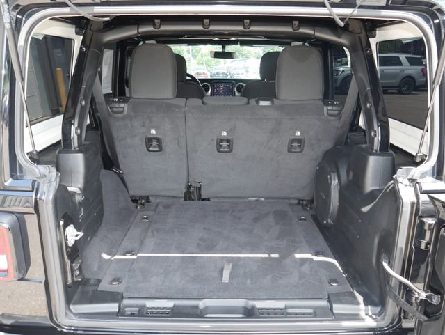 Used 2021 Jeep Wrangler Unlimited Sport AWD/4WD image 12