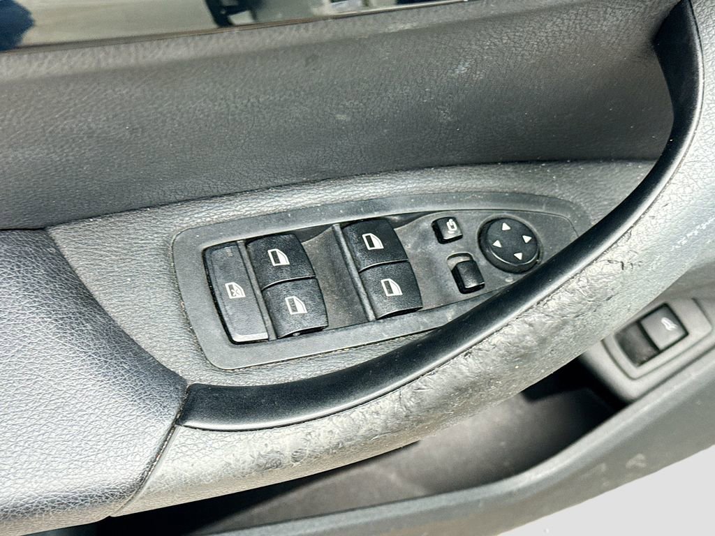 Used 2018 BMW X1 xDrive28i image 18