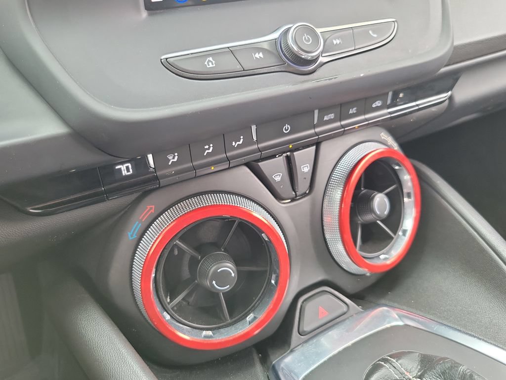 Used 2023 Chevrolet Camaro LT RWD image 11