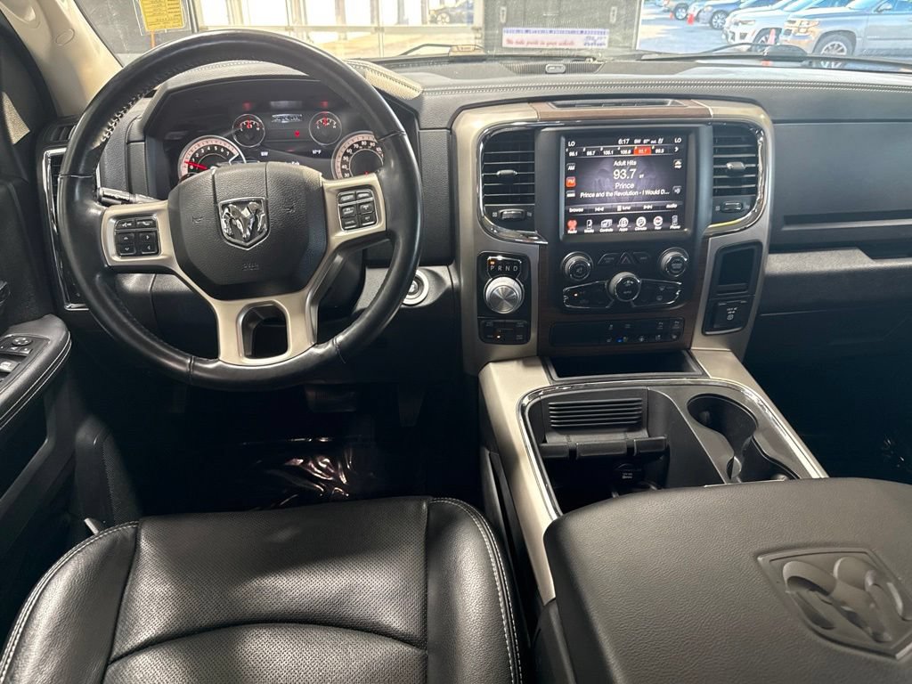 Used 2017 RAM 1500 Laramie w/ Convenience Group AWD/4WD image 18