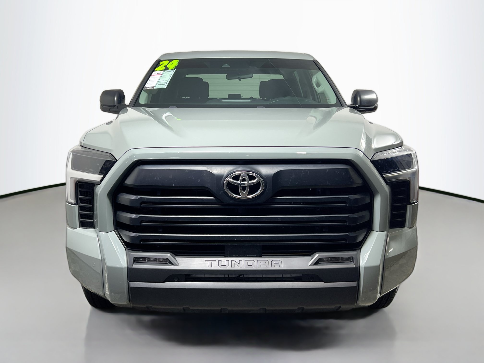 Used 2024 Toyota Tundra SR5 w/ SR5 Convenience Package RWD image 11