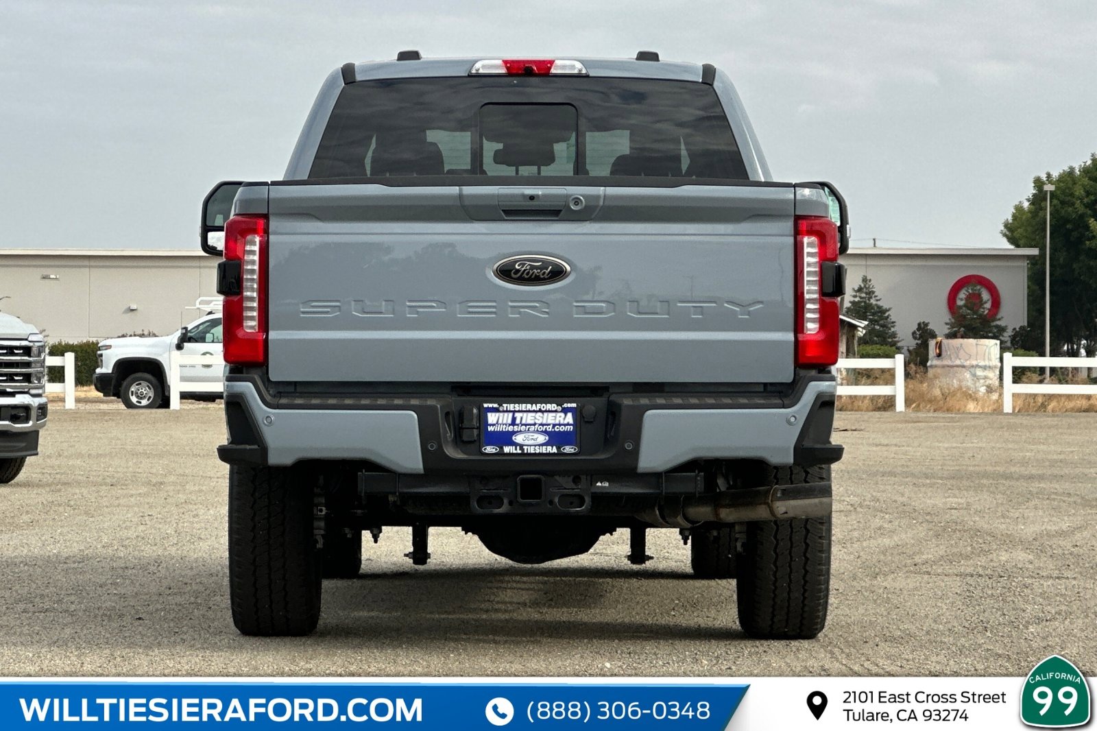 New 2026 Ford F250 Lariat w/ Black Appearance Package image 8
