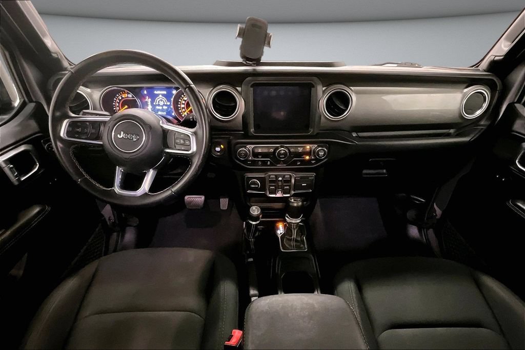 Used 2019 Jeep Wrangler Unlimited Sahara AWD/4WD image 7