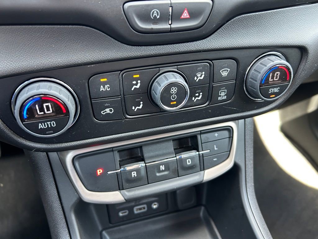 Certified 2024 GMC Terrain Denali image 30