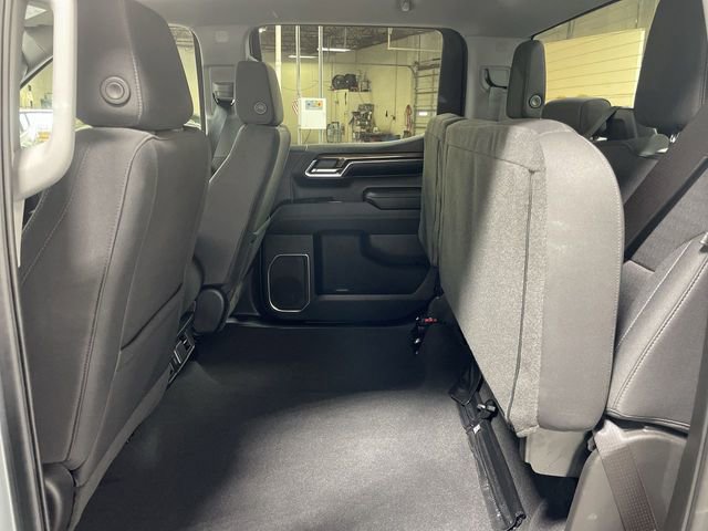 Used 2023 Chevrolet Silverado 1500 LT image 24