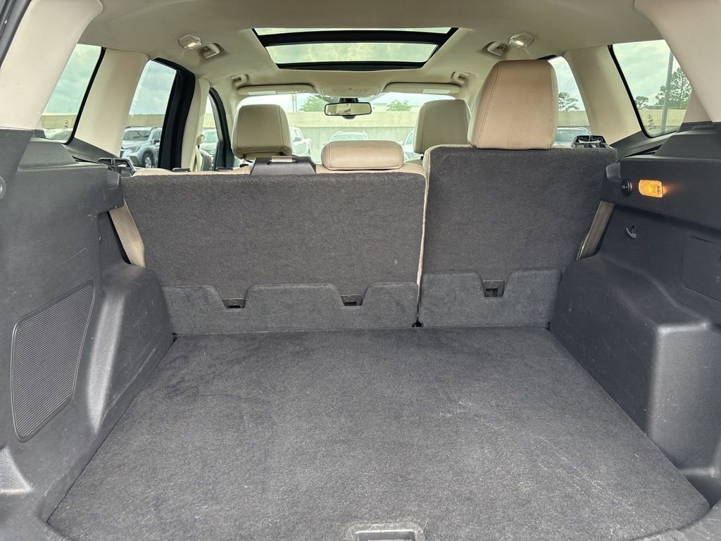 Used 2017 Ford Escape Titanium FWD image 7
