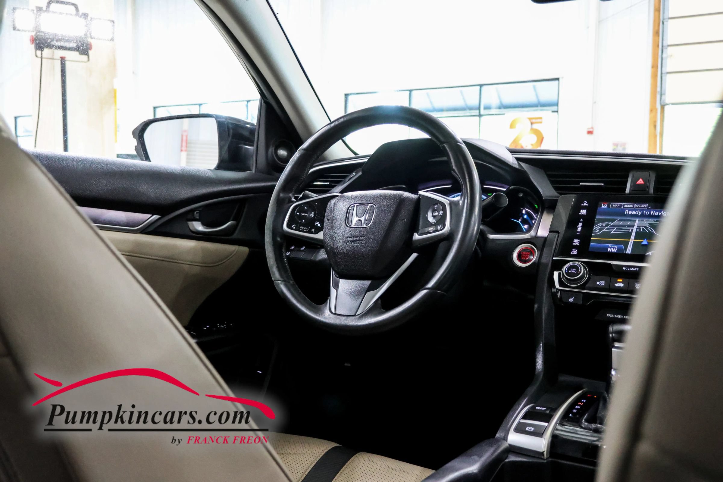Used 2017 Honda Civic Touring image 38