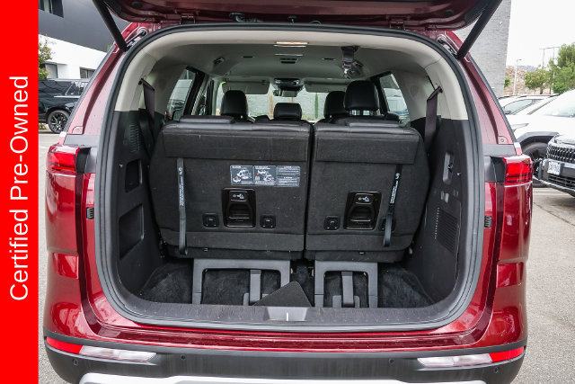 Certified 2024 Kia Carnival EX FWD image 29