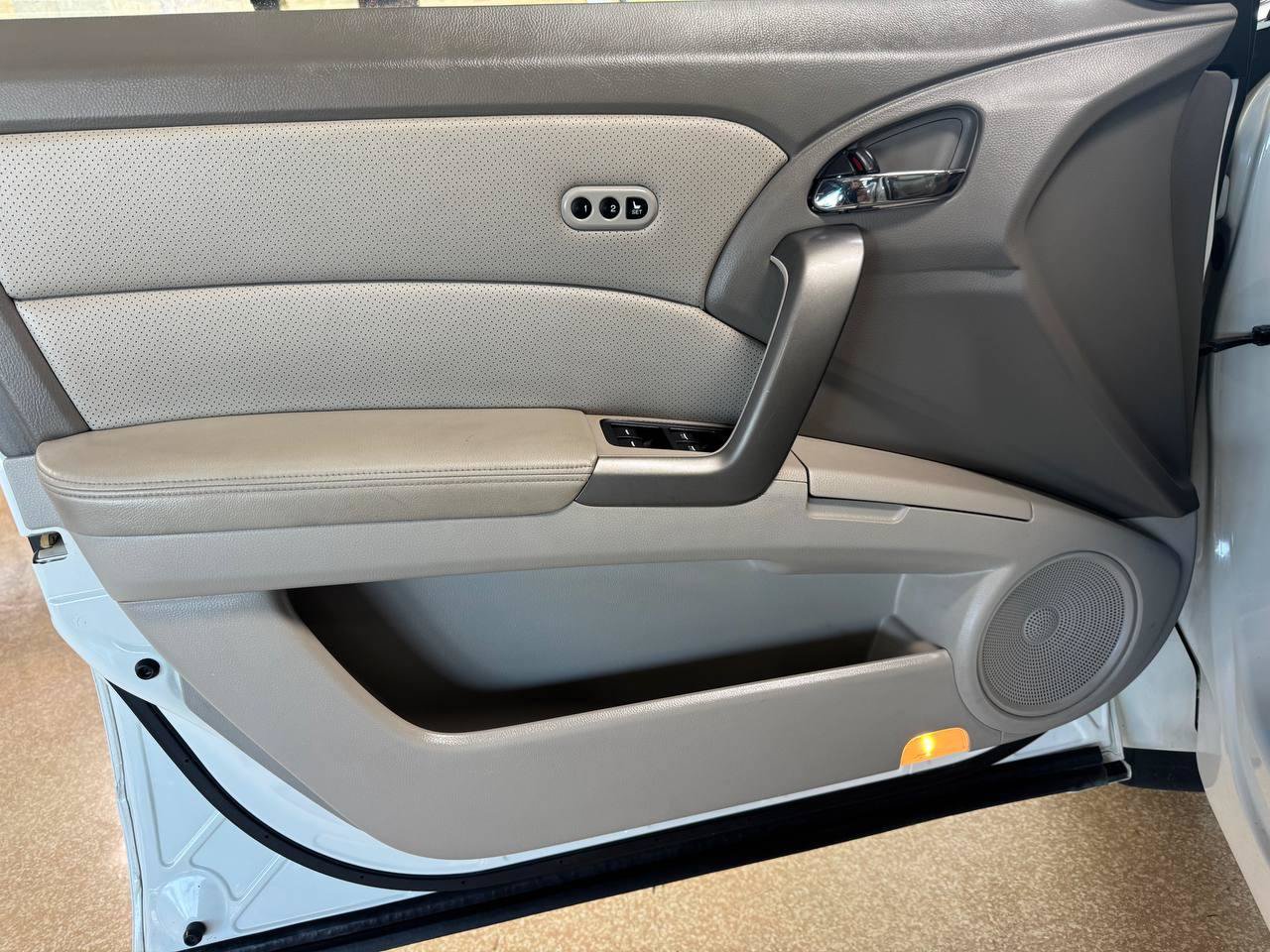 Used 2010 Acura RDX SH-AWD image 16