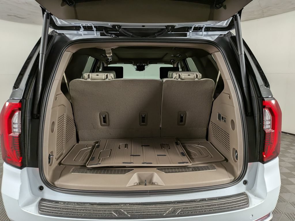 New 2026 GMC Yukon Denali AWD/4WD image 10