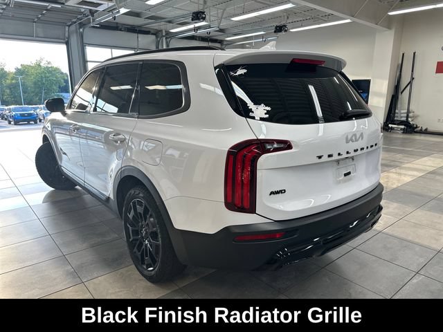 Used 2022 Kia Telluride SX w/ Nightfall Edition Package AWD/4WD image 12