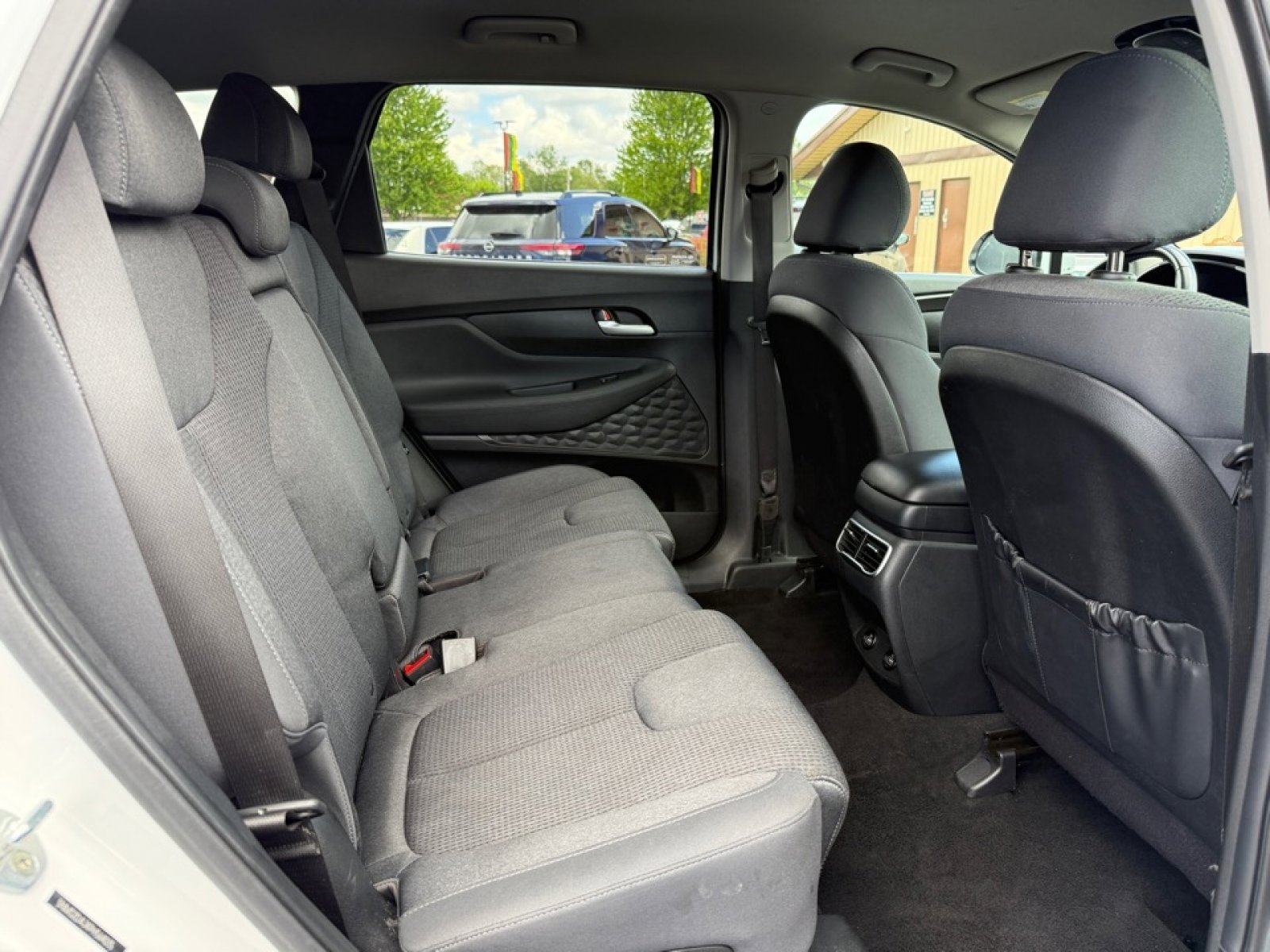 Used 2023 Hyundai Santa Fe SEL AWD/4WD image 13