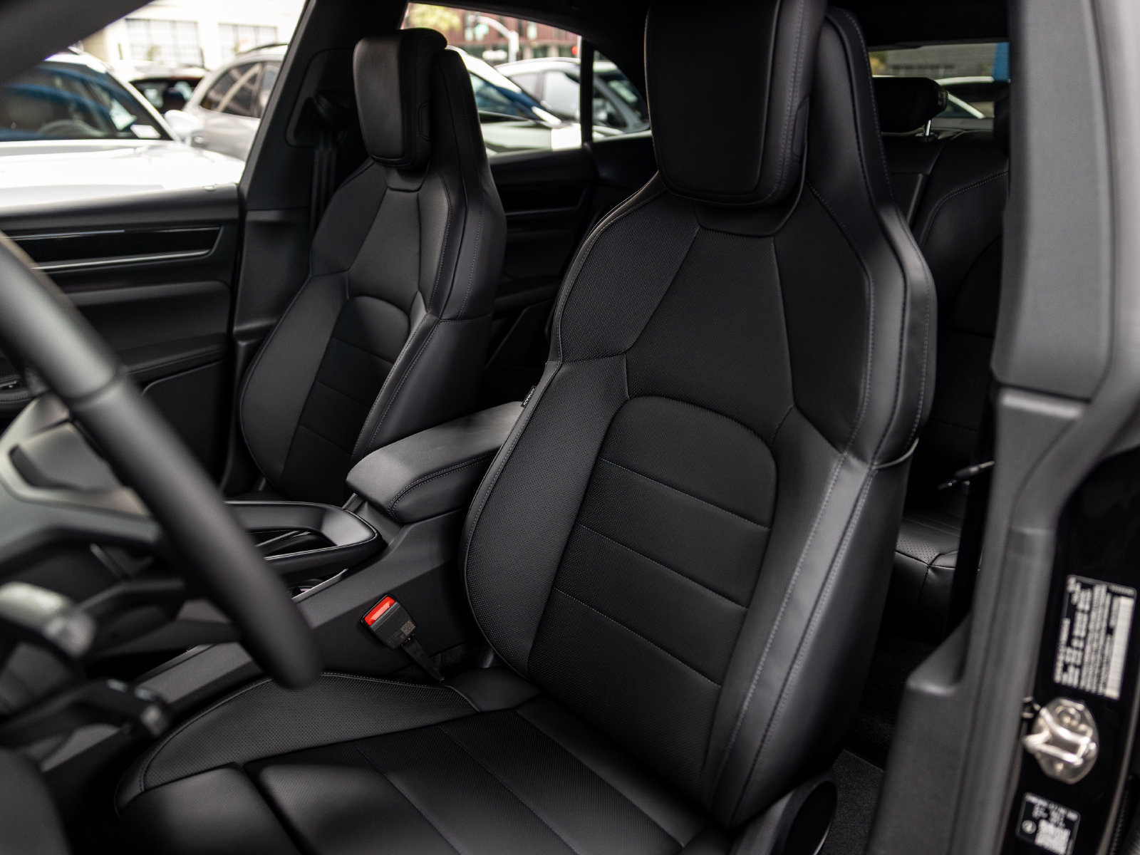New 2026 Porsche Macan 4 Electric AWD/4WD image 5