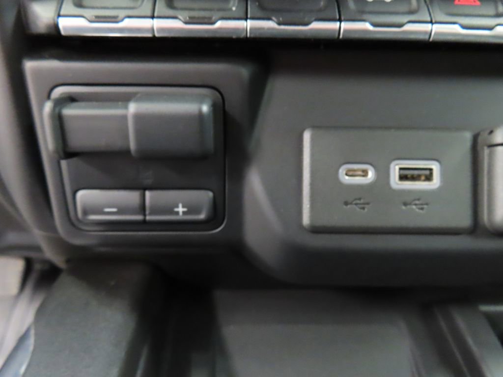 Used 2020 GMC Sierra 1500 SLT w/ SLT Premium Plus Package image 63