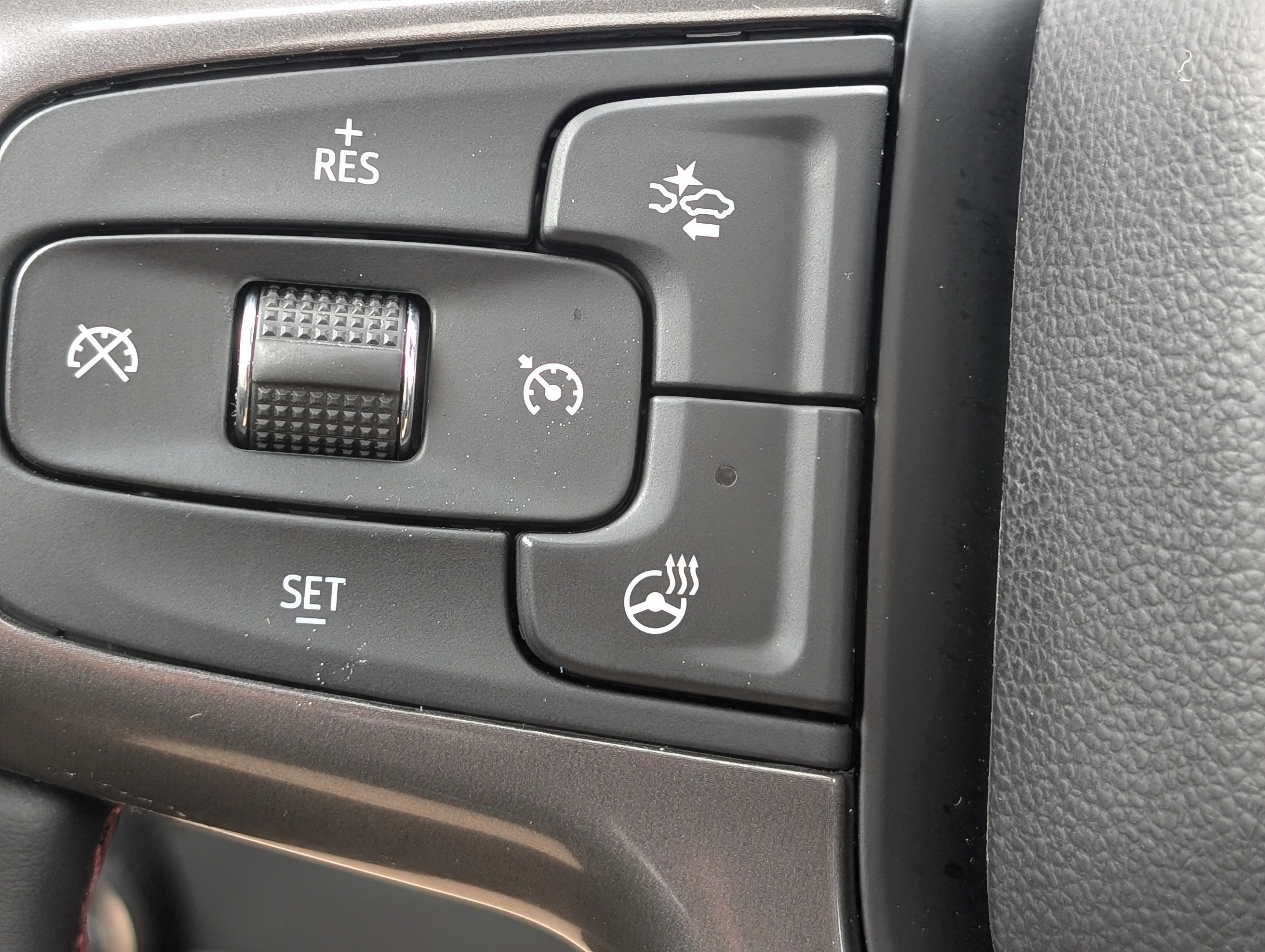 Used 2024 Chevrolet Suburban RST w/ Sport Performance Package image 37