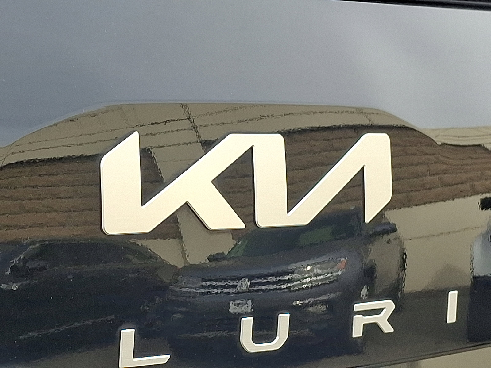 Certified 2023 Kia Telluride S w/ S Sunroof Package image 29