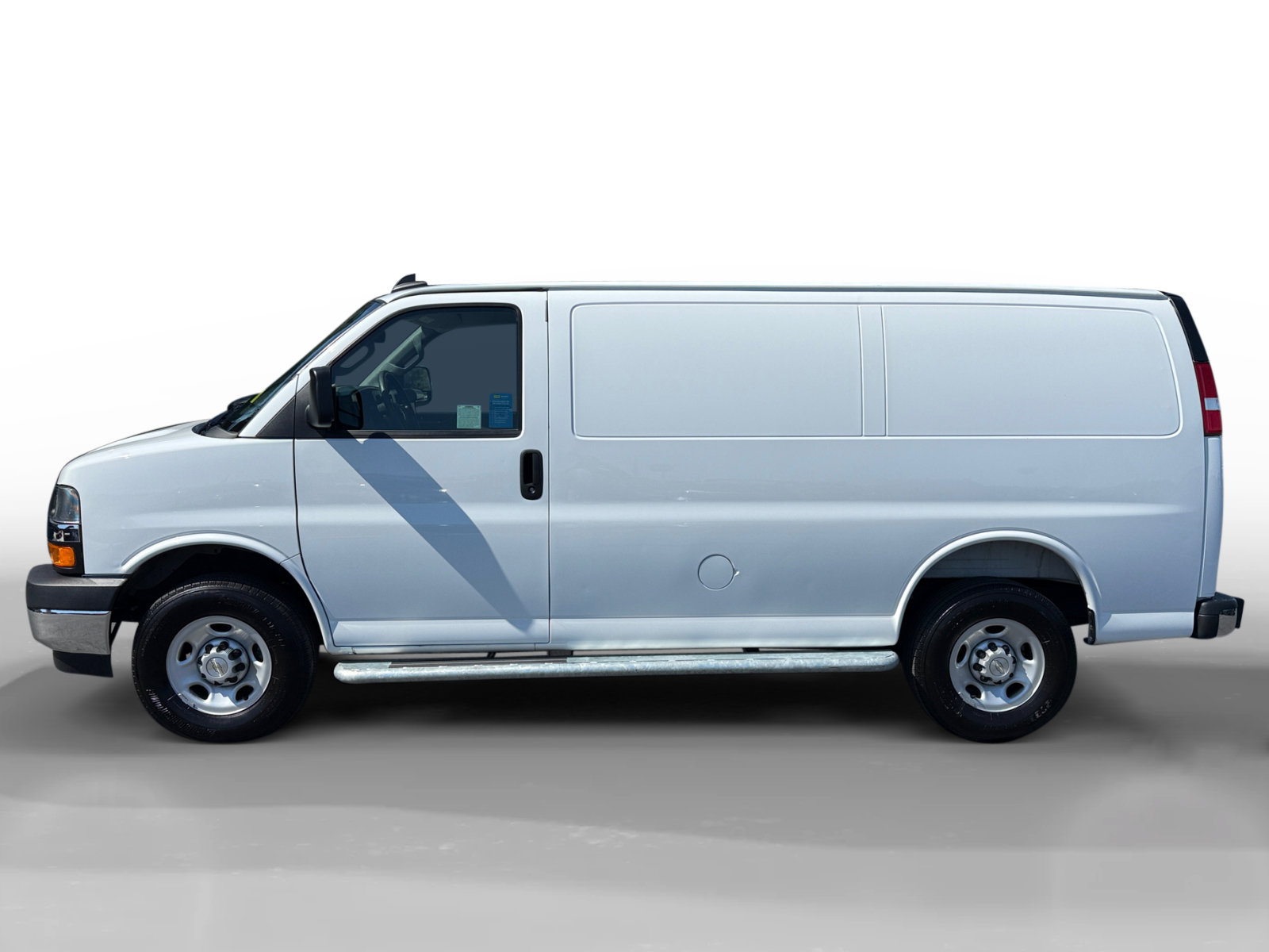 Used 2025 Chevrolet Express 2500 w/ Driver Convenience Package RWD image 2