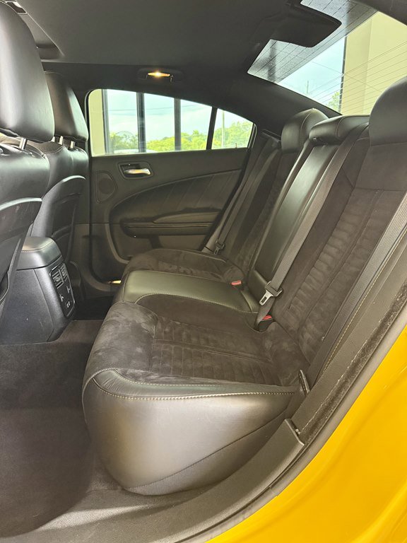 Used 2018 Dodge Charger R/T RWD image 17