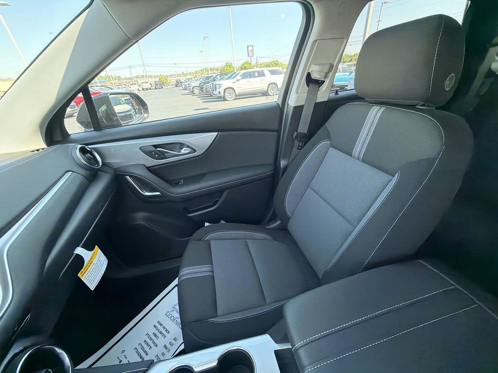 New 2026 Chevrolet Blazer LT AWD/4WD image 29