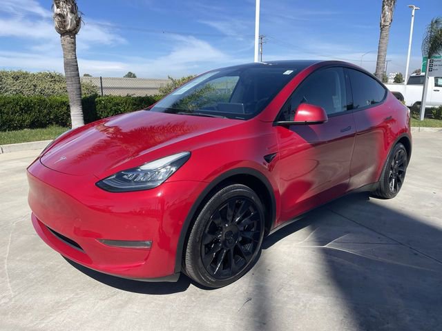 Used 2022 Tesla Model Y Long Range image 4