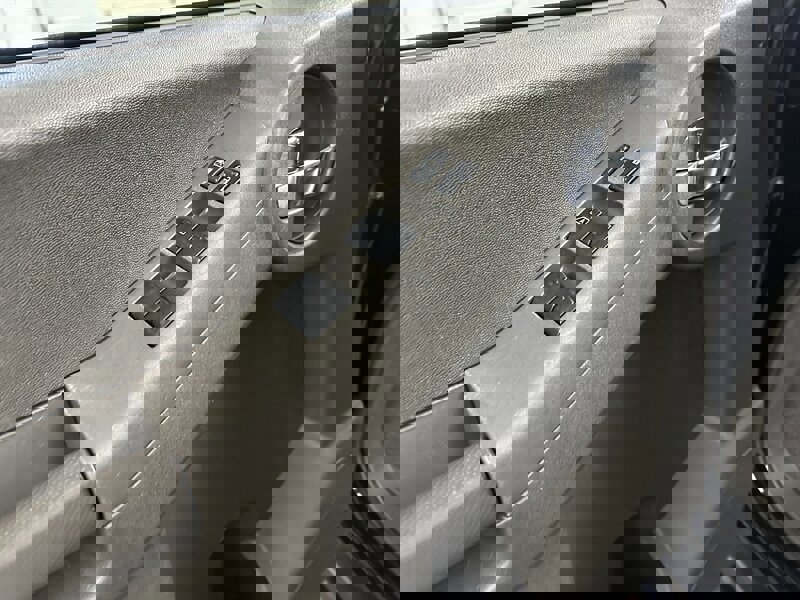 Used 2015 Nissan Xterra PRO-4X w/ Pro-4x Leather Package image 27