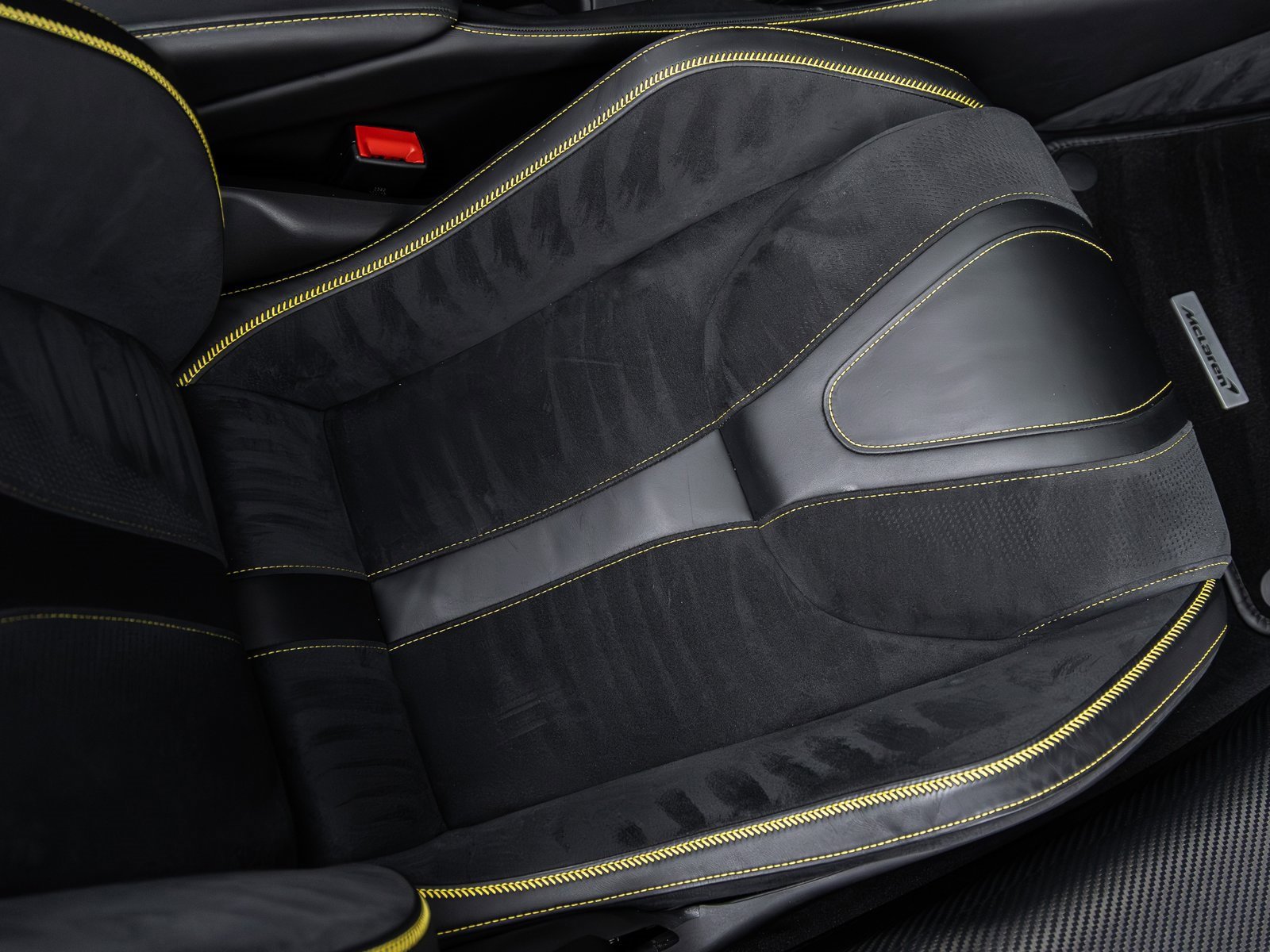 Used 2019 McLaren 720S image 38