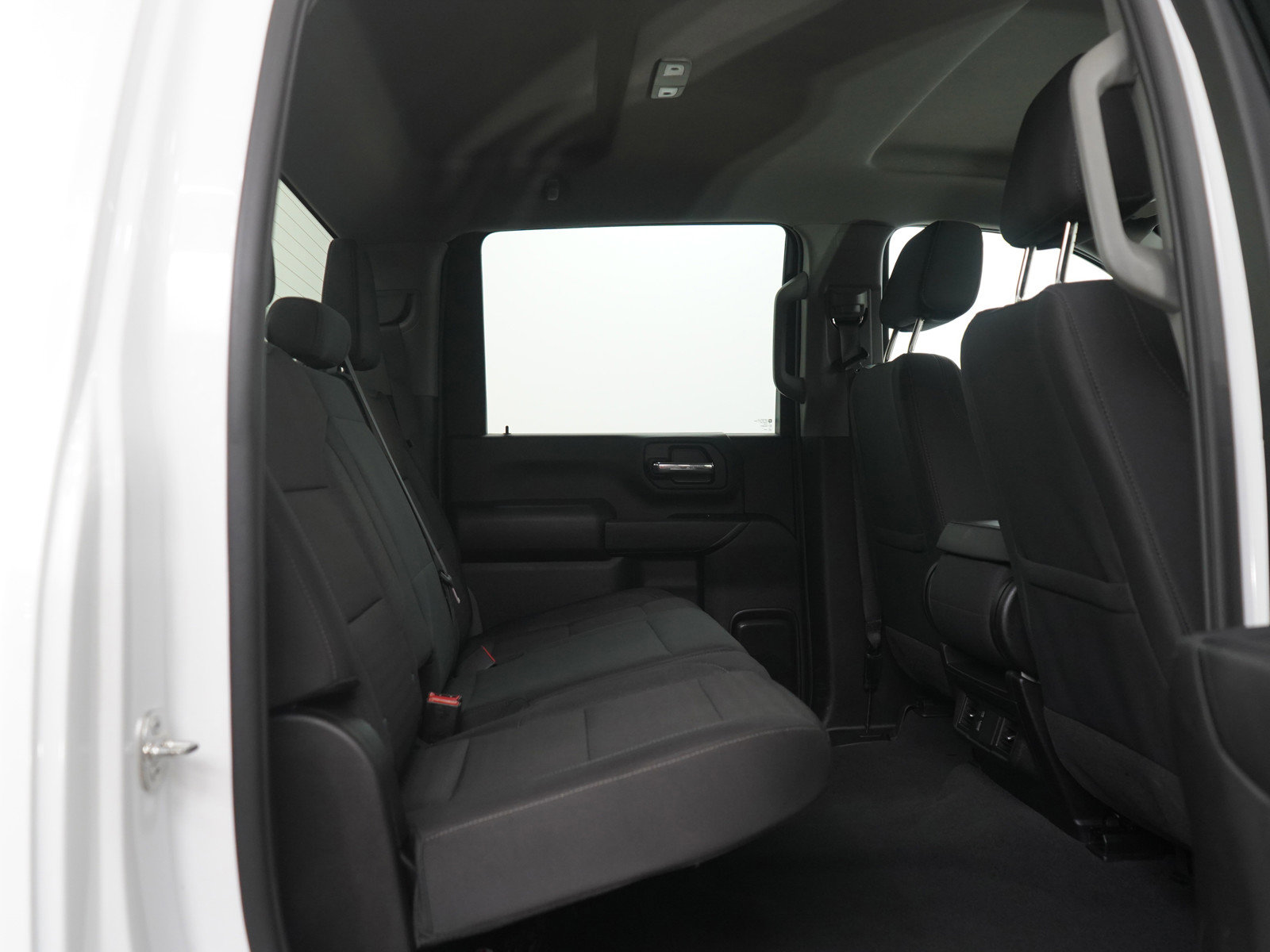 Used 2024 Chevrolet Silverado 2500 Custom w/ Custom Value Package image 13