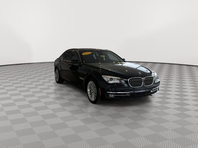 Used 2013 BMW 750Li xDrive AWD/4WD image 2