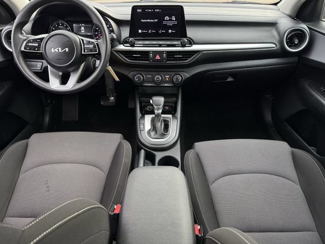 Used 2024 Kia Forte LXS FWD image 8