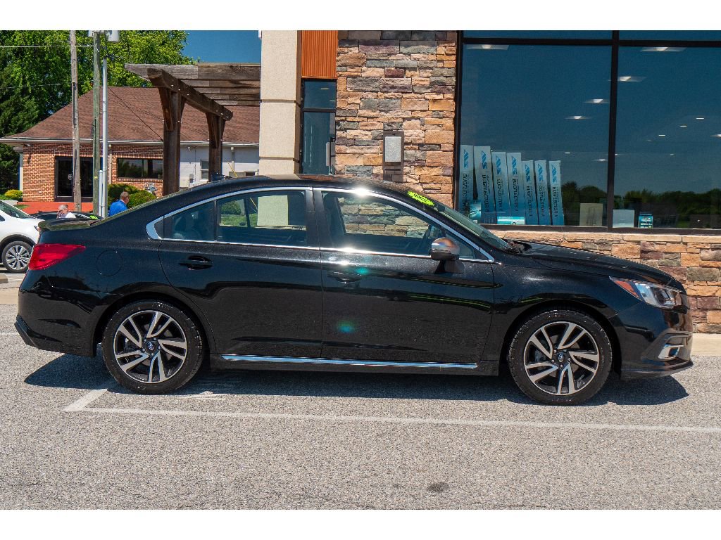 Used 2019 Subaru Legacy 2.5i Sport AWD/4WD image 2
