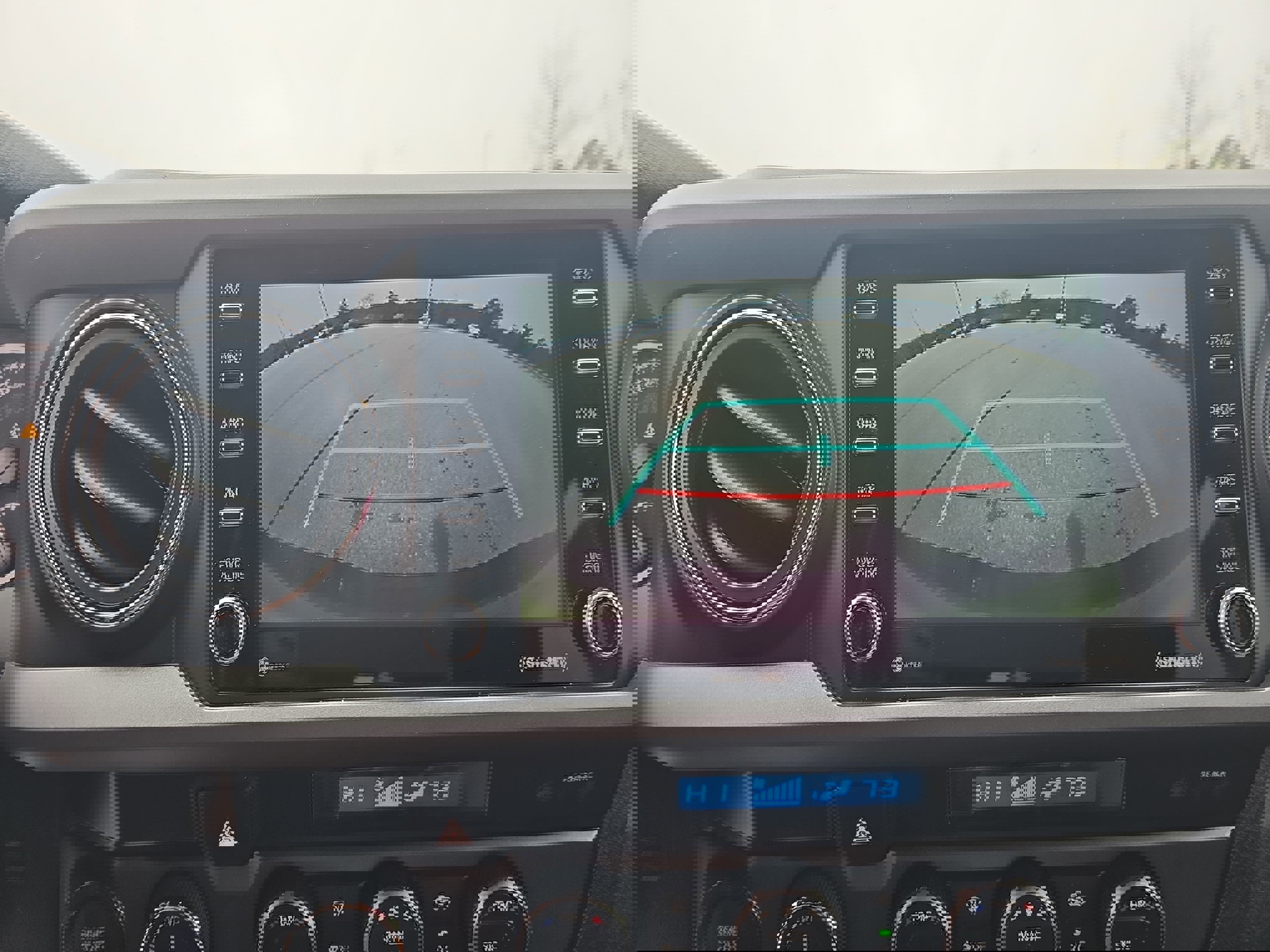 Used 2023 Toyota Tacoma TRD Off-Road w/ Technology Package image 21