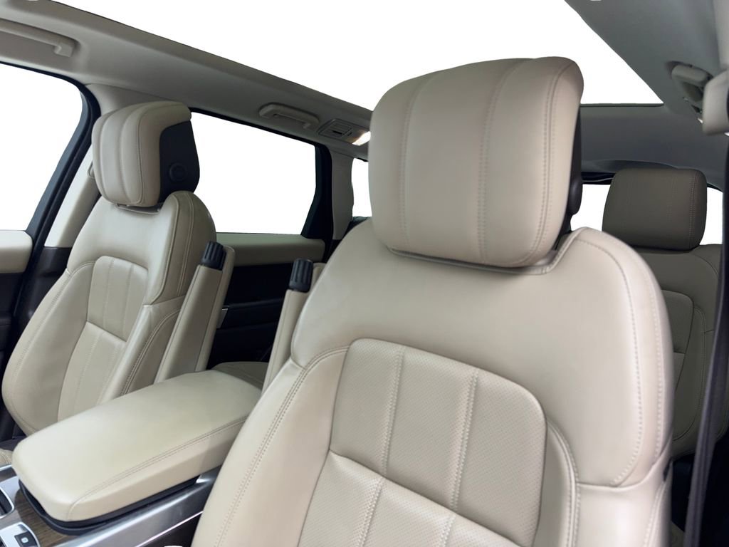 Used 2022 Land Rover Range Rover Sport HSE Silver Edition image 28