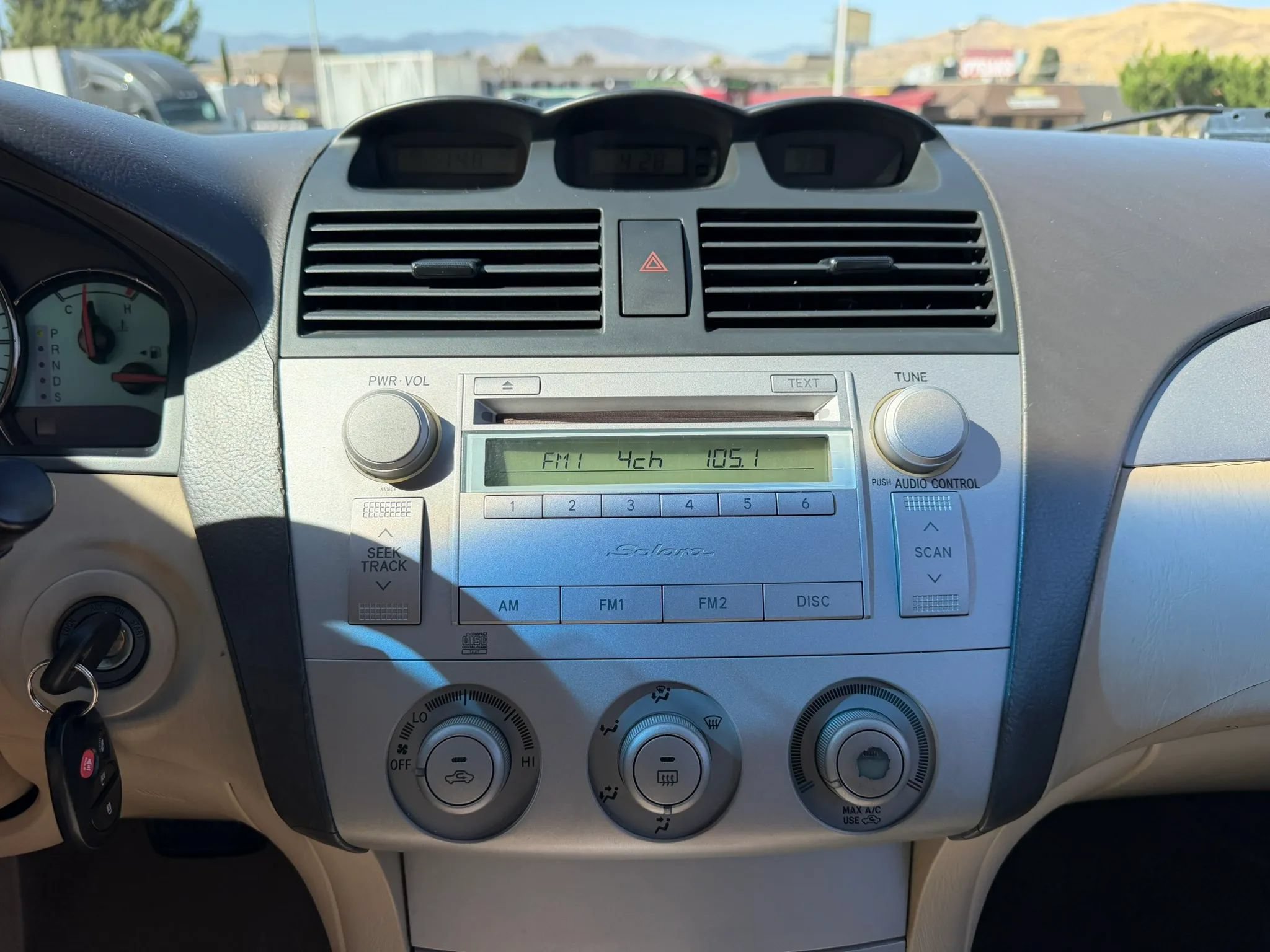 Used 2006 Toyota Solara SE Sport FWD image 13