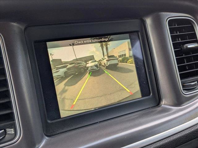Used 2020 Dodge Charger SXT image 13