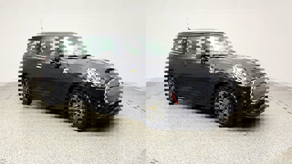 Used 2021 MINI Cooper SE w/ 6.5" Touchscreen Package image 3