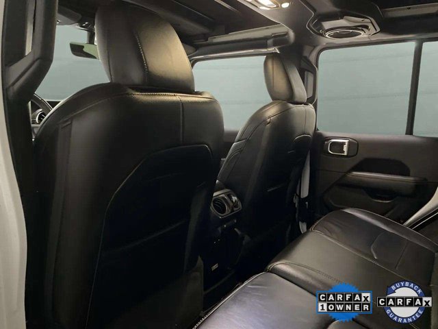 Used 2023 Jeep Wrangler Unlimited Sahara w/ Cold Weather Group image 17
