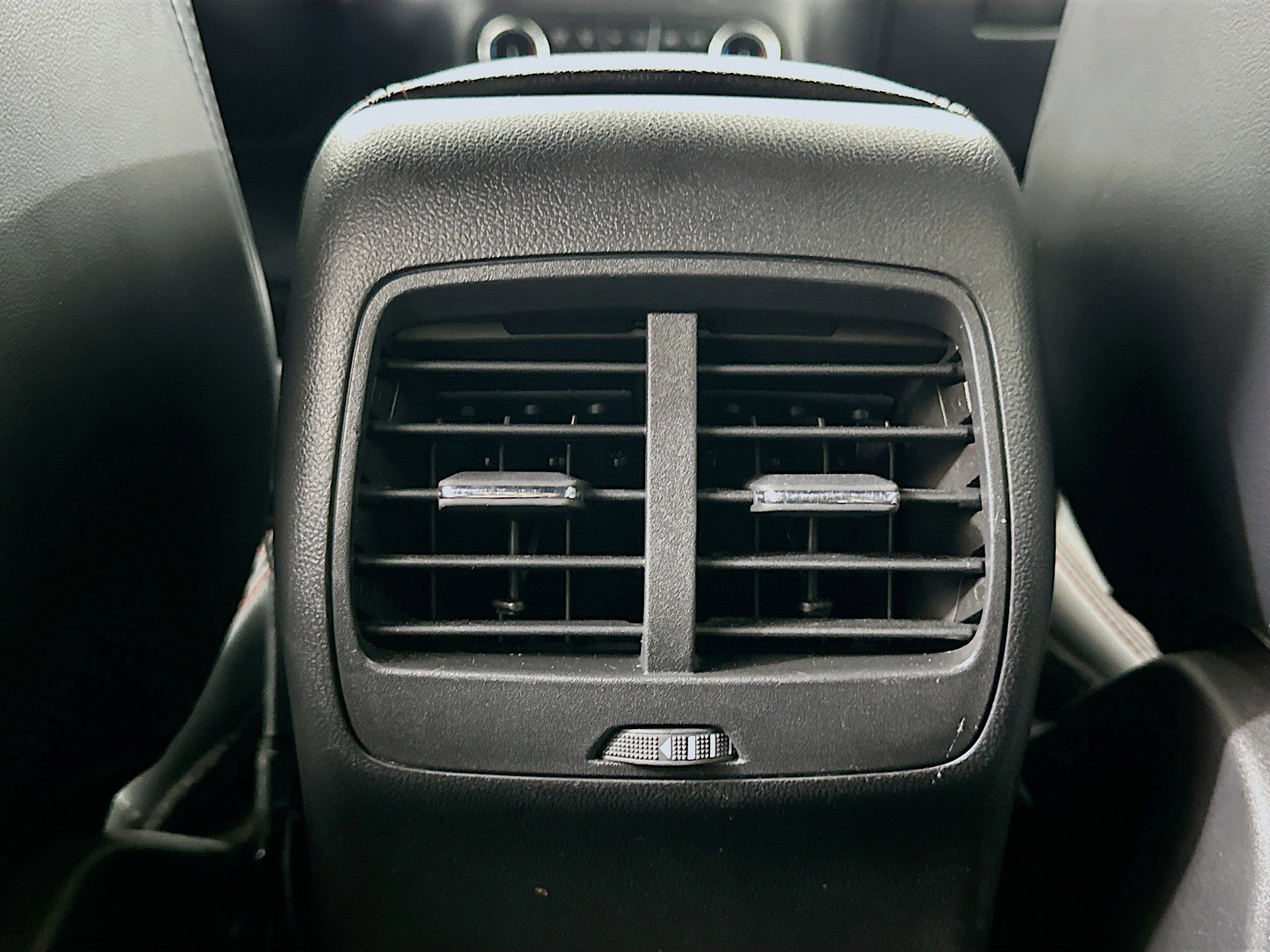 Used 2024 Ford Escape ST-Line image 26