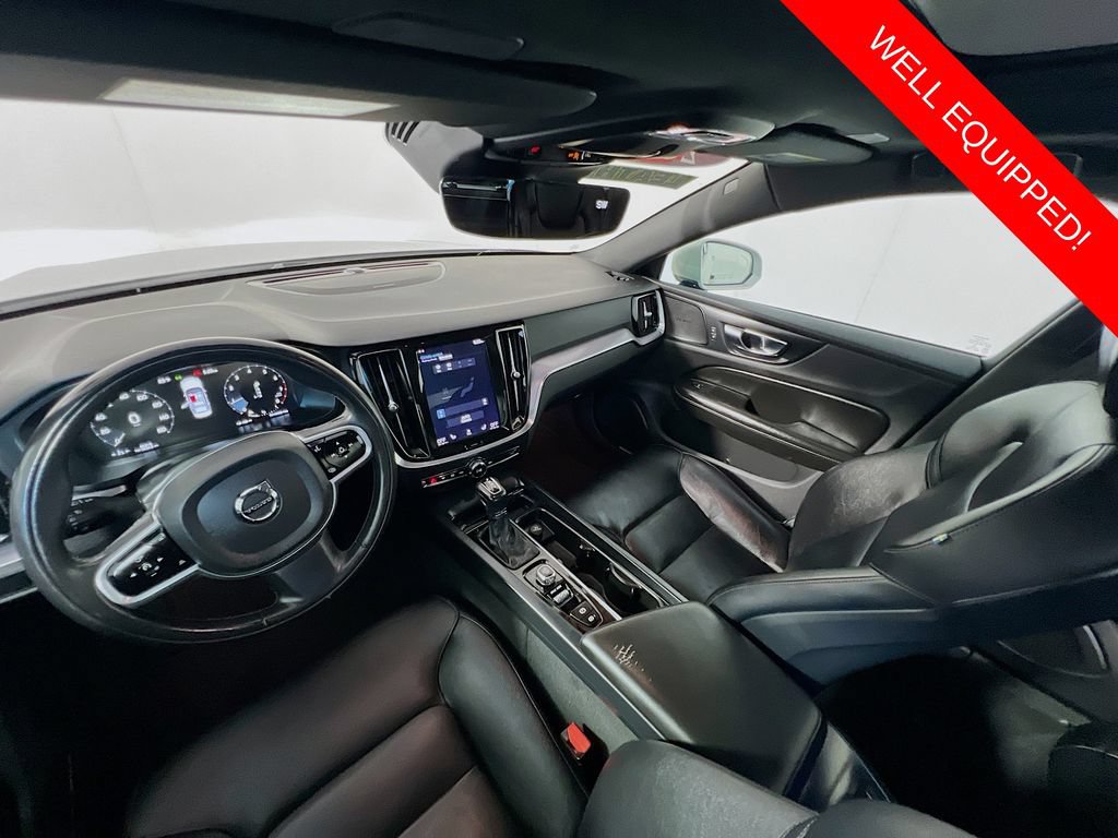Used 2020 Volvo S60 T5 Momentum FWD image 21