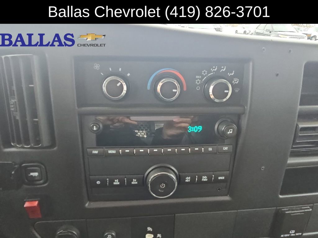 Certified 2016 GMC Savana 2500 image 13