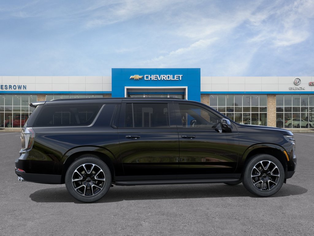 New 2027 Chevrolet Suburban RST w/ Comfort Package AWD/4WD image 5
