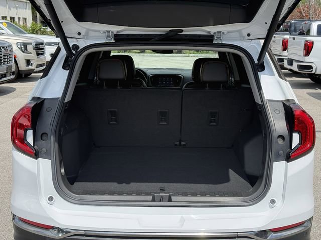 Used 2022 GMC Terrain AT4 w/ Tech Package image 13