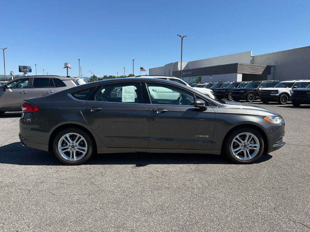 Used 2018 Ford Fusion S FWD image 8