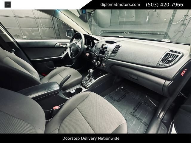 Used 2013 Kia Forte EX FWD image 19