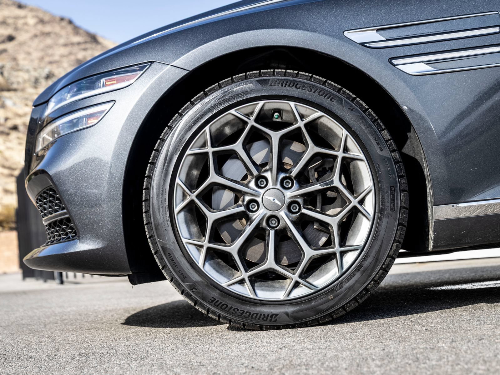 Used 2021 Genesis G80 2.5T w/ Advanced Package RWD image 6