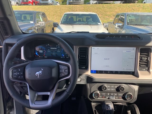 New 2026 Ford Bronco Outer Banks w/ Sasquatch Package AWD/4WD image 26