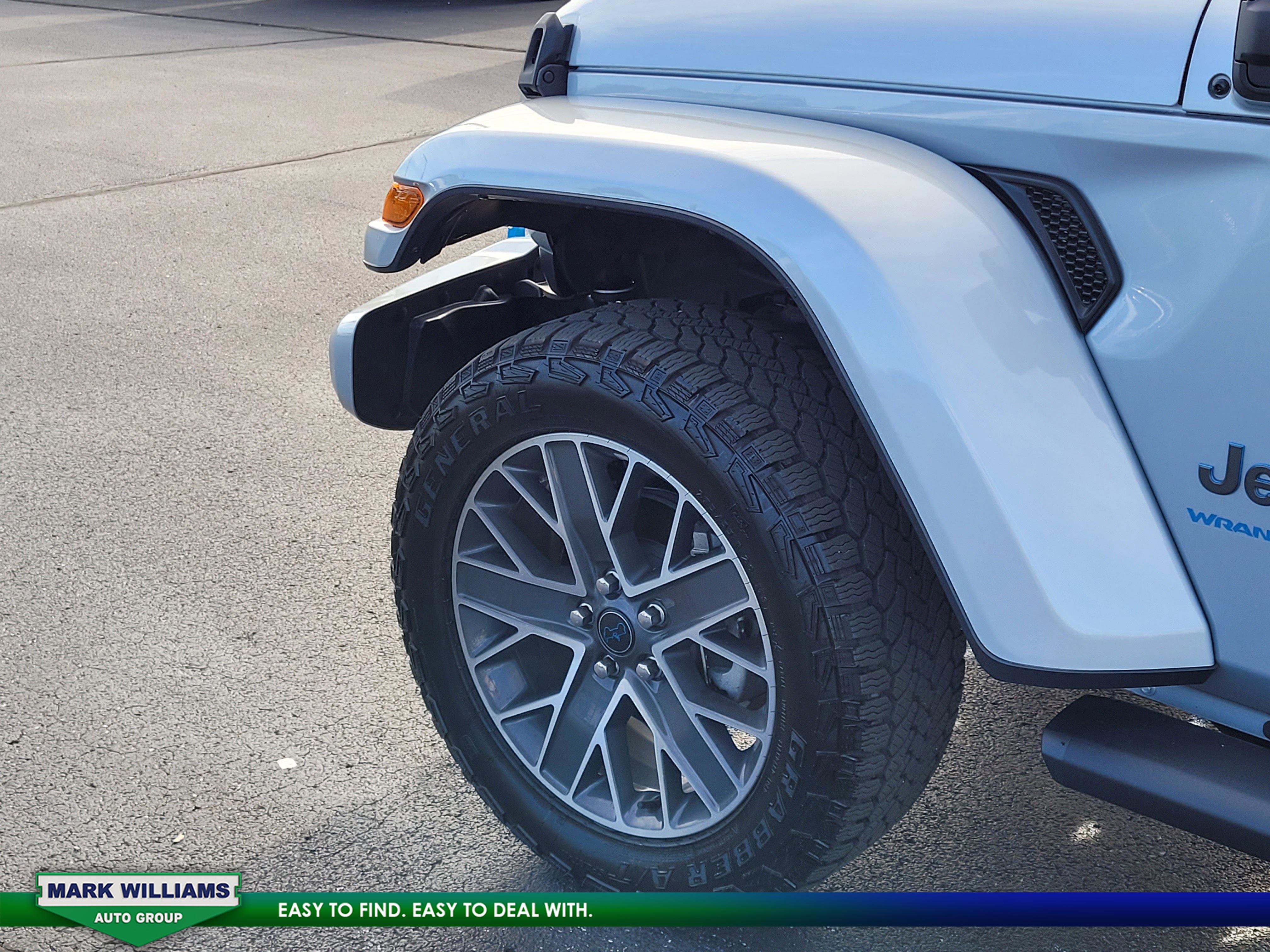 Used 2024 Jeep Wrangler High Altitude image 11