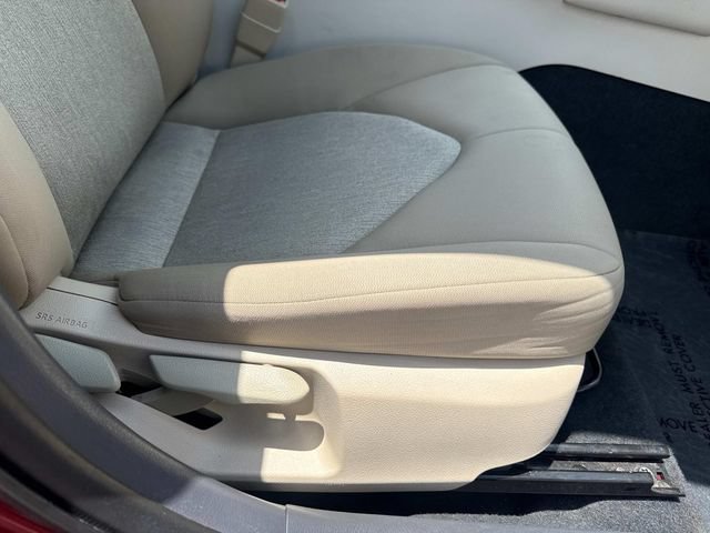 Used 2022 Toyota Camry LE FWD image 15