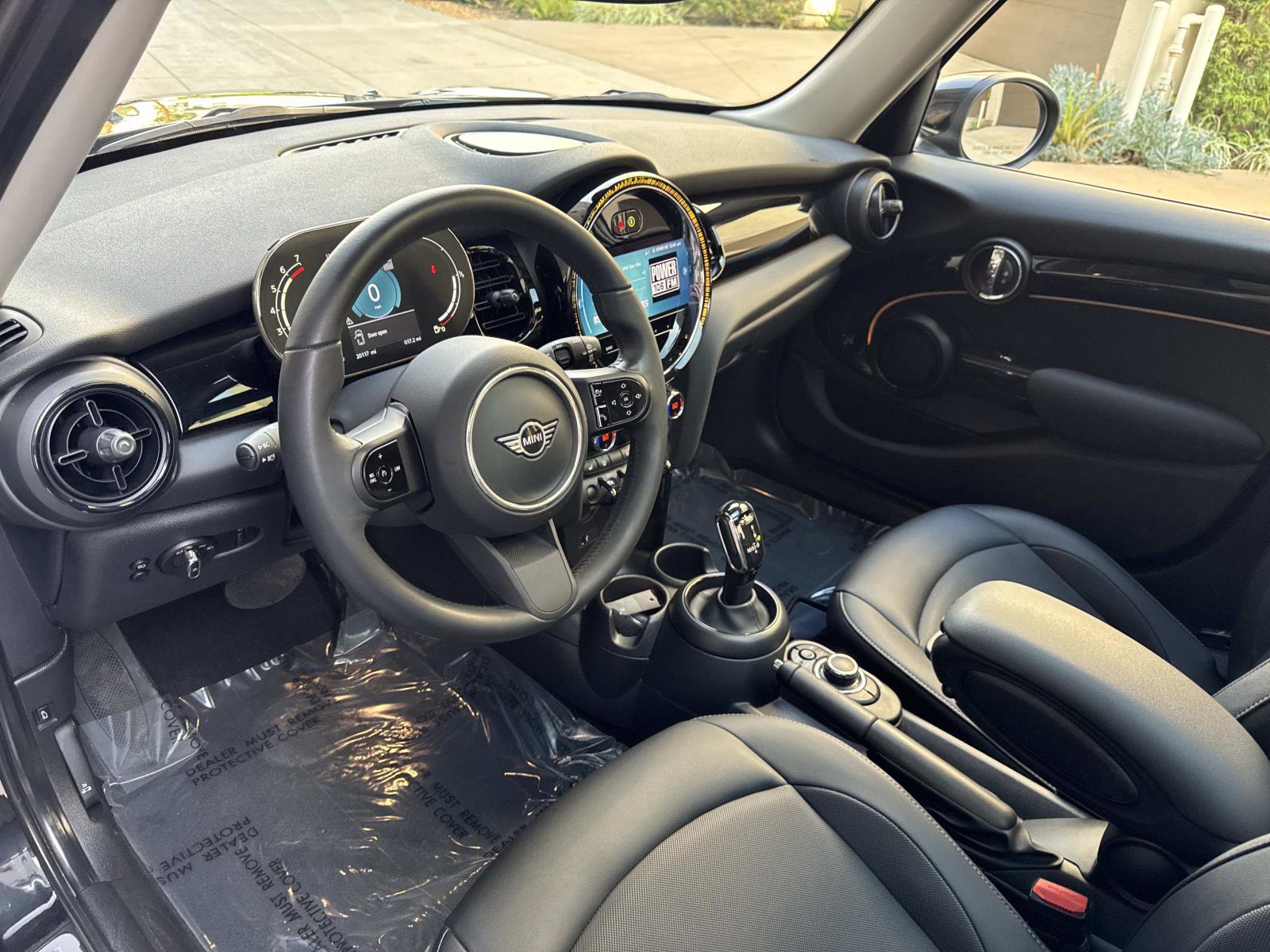 Certified 2023 MINI Cooper 4-Door Hardtop image 11