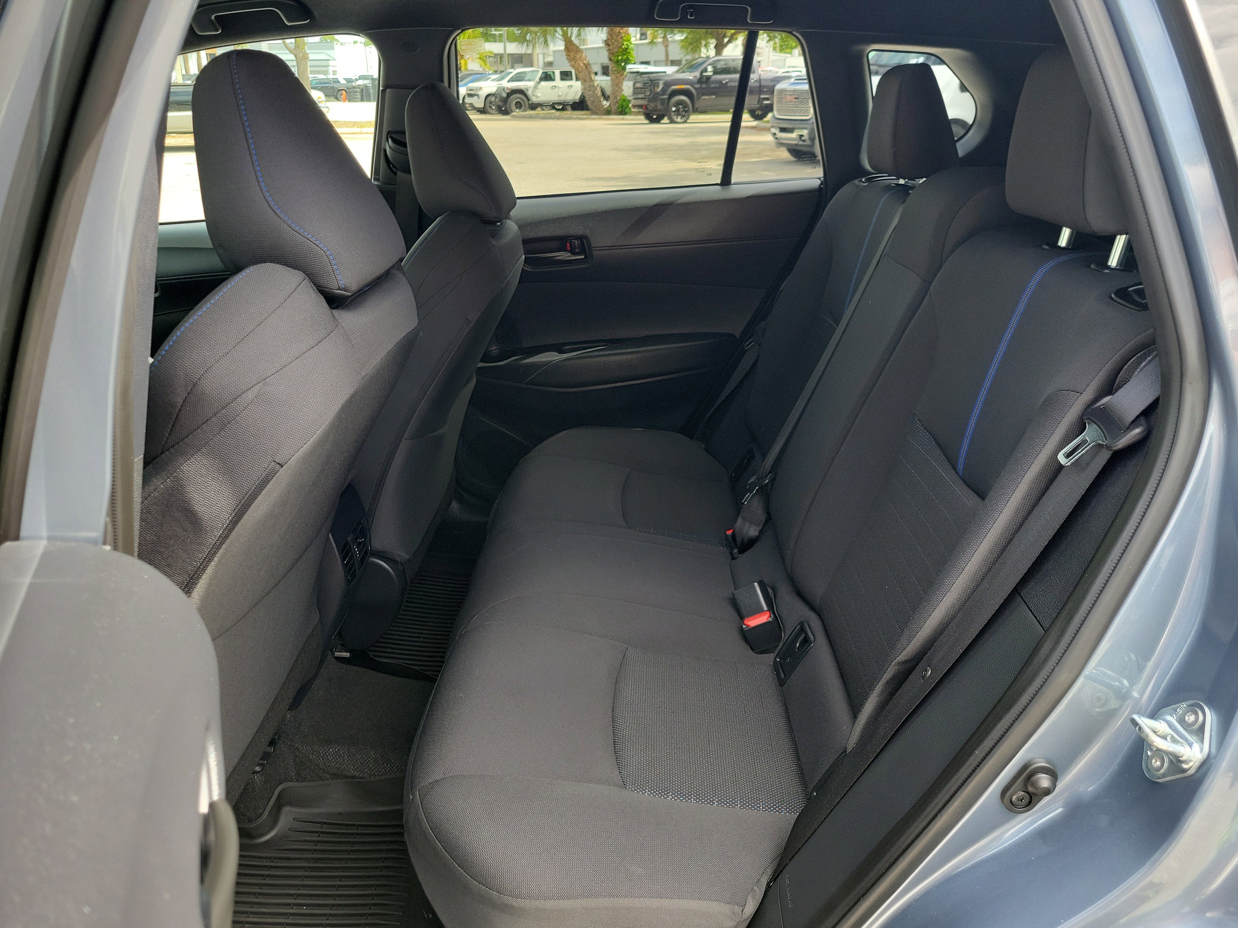 Used 2024 Toyota Corolla Cross SE image 16